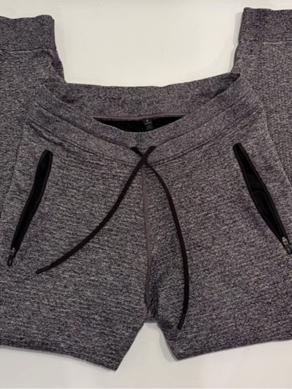 Lululemon Men’s Pants Engineered Warmth Joggers Black / White size Medium - Picture 7 of 16
